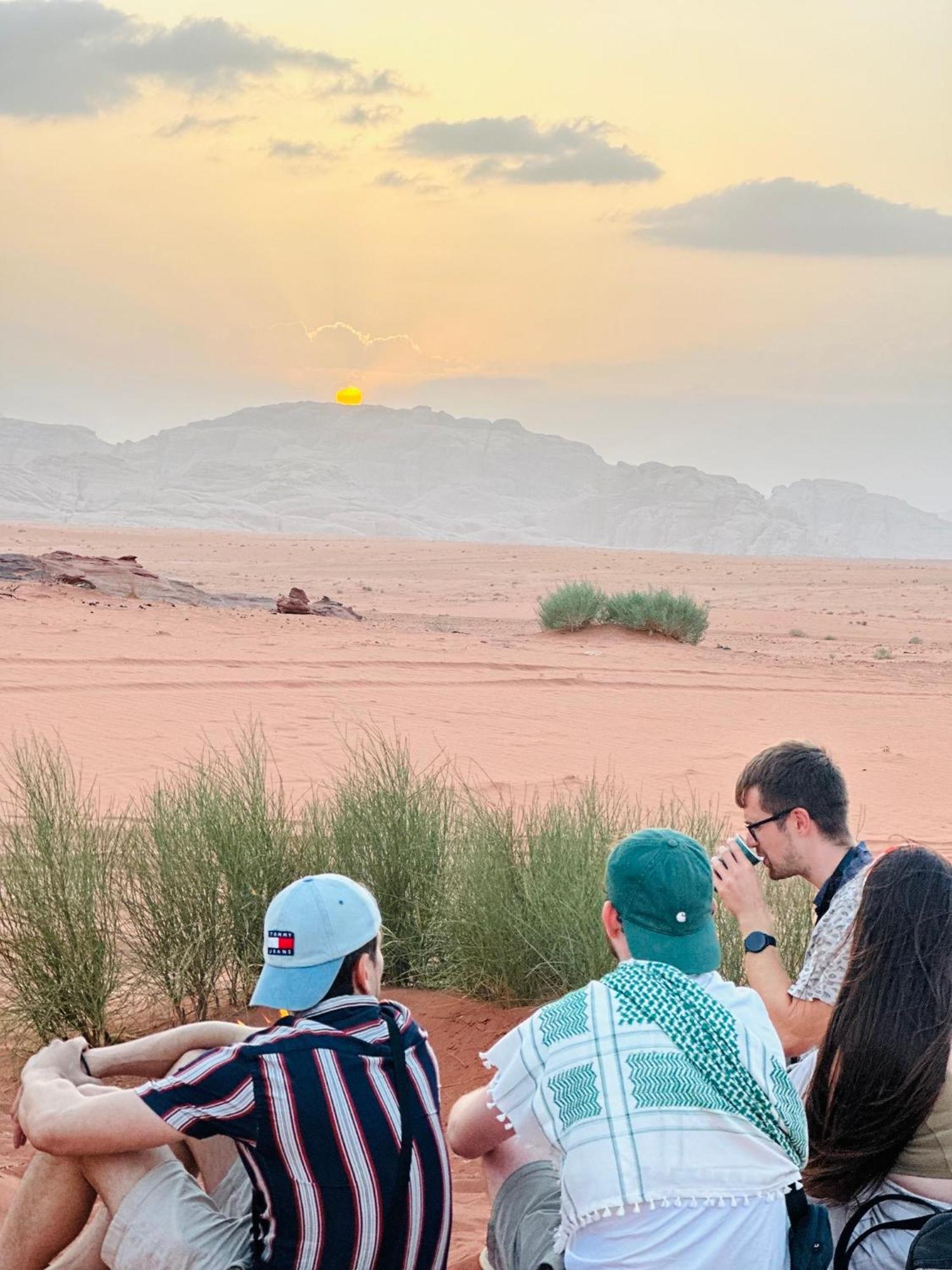 شقة Sunset Dreams Camp وادي رم المظهر الخارجي الصورة
